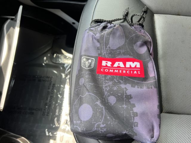 Used 2023 RAM ProMaster 2500 FWD image 31