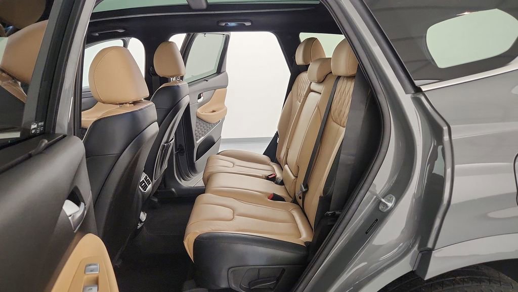 Used 2023 Hyundai Santa Fe Calligraphy image 30