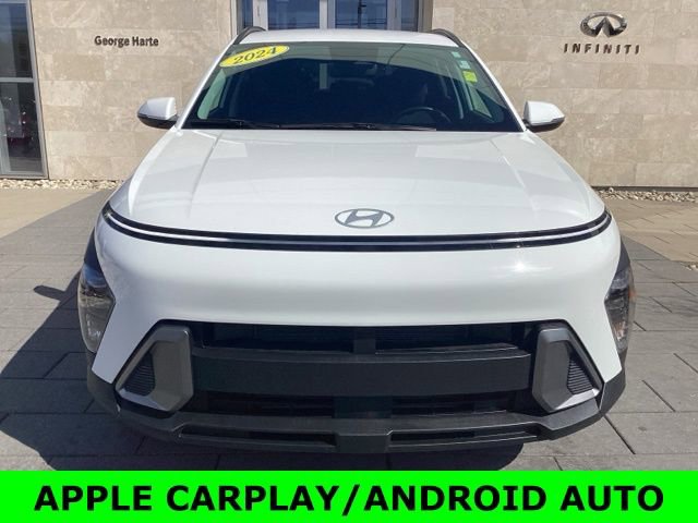 Used 2024 Hyundai Kona SEL image 2