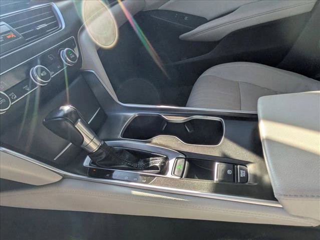 Used 2018 Honda Accord EX-L image 16