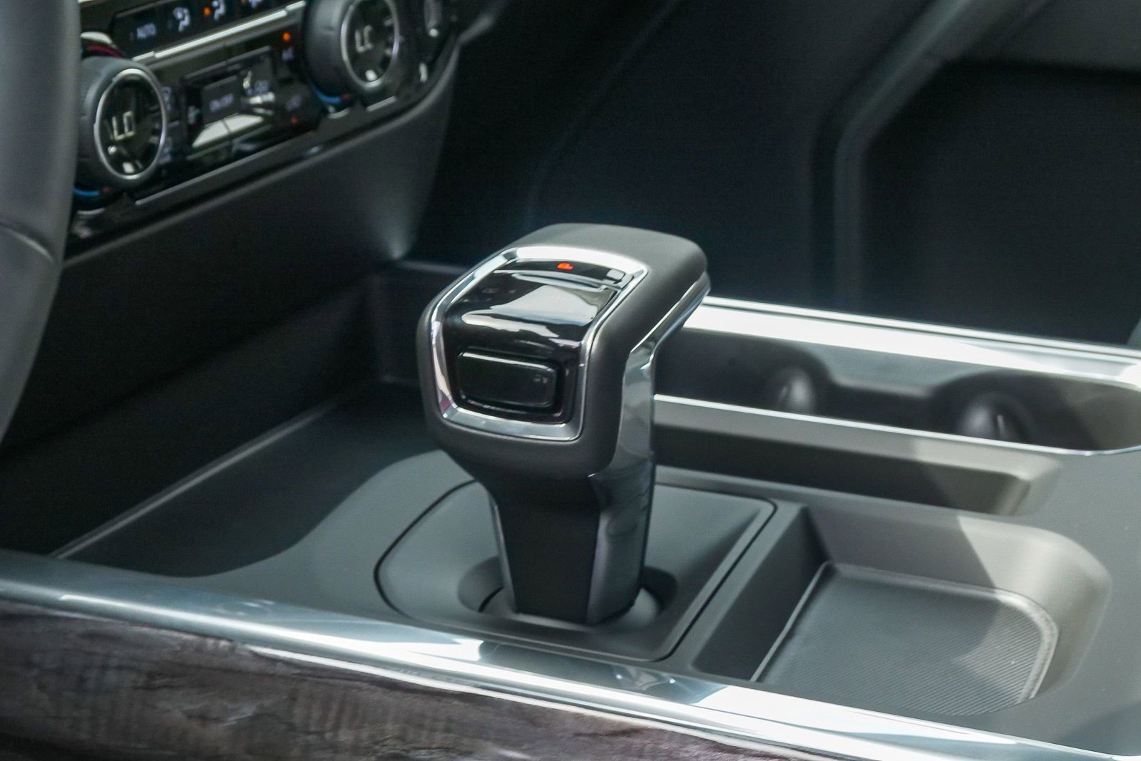 New 2026 Chevrolet Silverado 1500 LTZ w/ LTZ Premium Package image 17