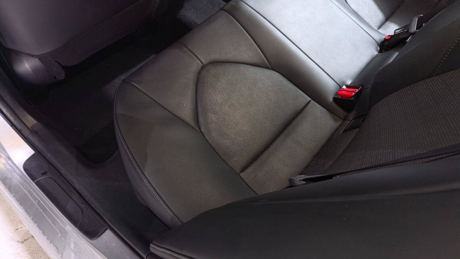 Used 2024 Toyota Camry XSE FWD image 42