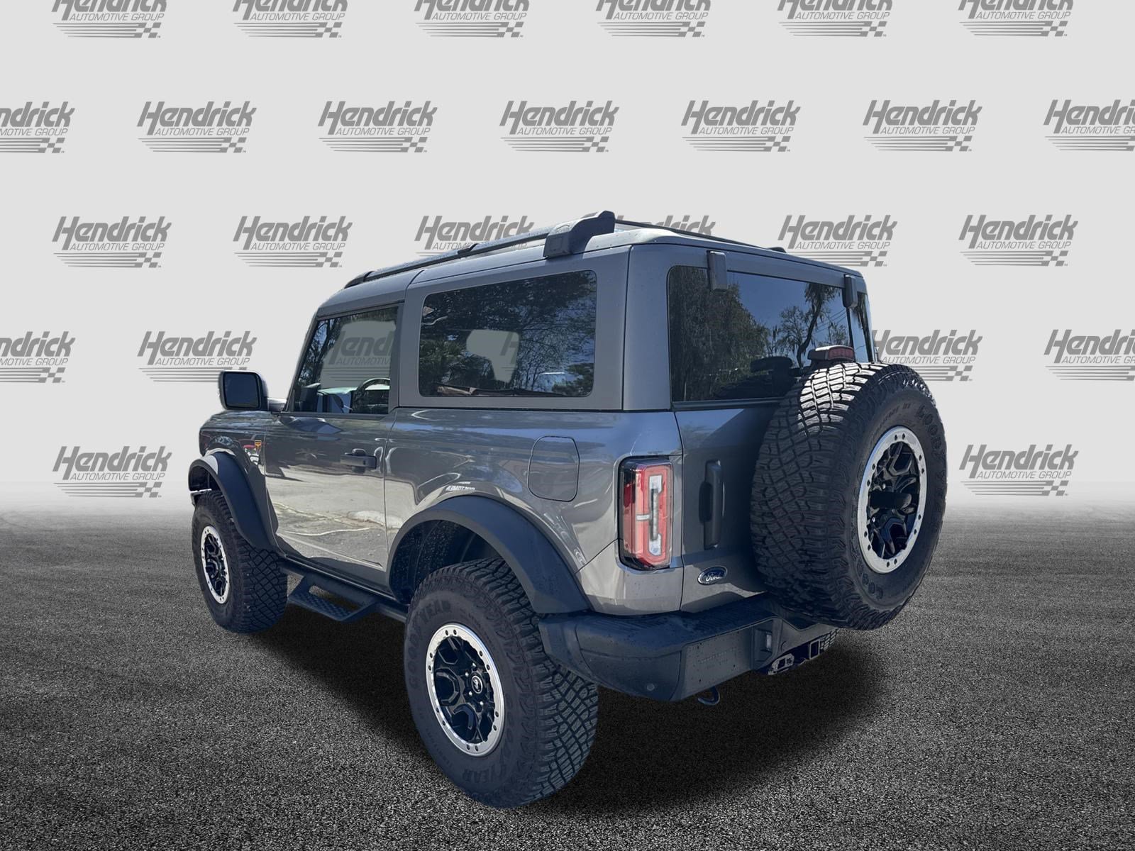 Used 2024 Ford Bronco Badlands image 7
