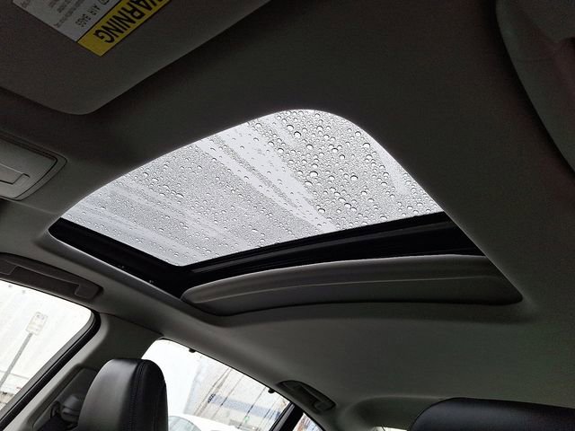 Used 2016 Acura RLX Sport Hybrid w/ Advance Pkg image 13