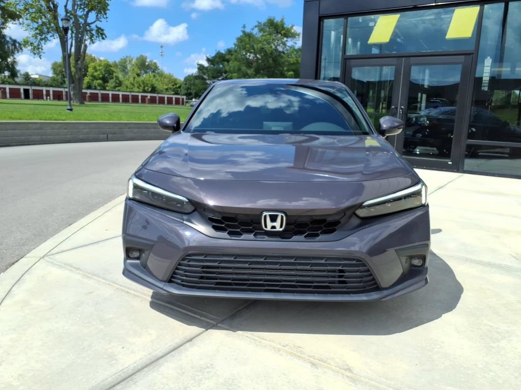 Used 2024 Honda Civic Sport Touring image 2
