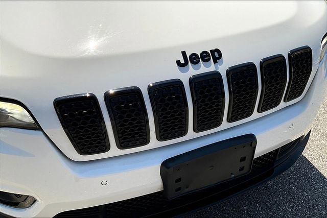 Used 2023 Jeep Cherokee Altitude Lux image 30