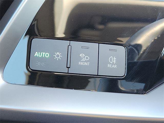 Used 2024 Audi A3 2.0T Premium image 25