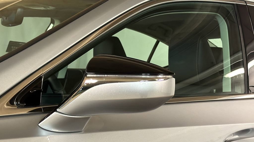 Certified 2023 Lexus ES 350 w/ Premium Package image 6