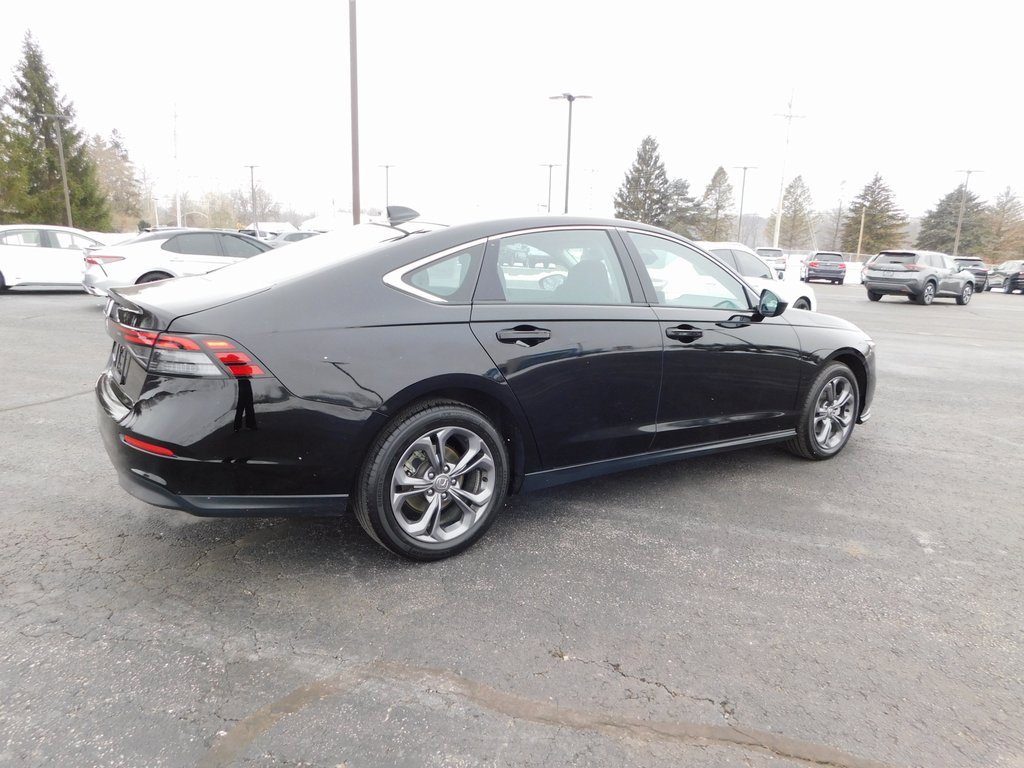 Used 2023 Honda Accord EX image 3