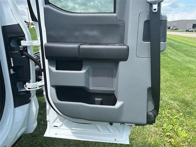 New 2025 Ford F350 XL w/ XL Chrome Package image 15