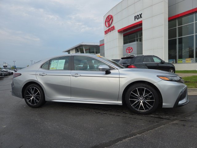 Used 2022 Toyota Camry SE FWD 360° Tour