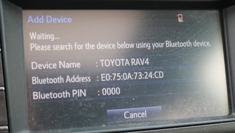 Used 2015 Toyota RAV4 Limited w/ Technology Package image 15
