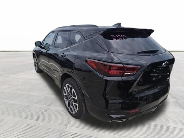 Used 2025 Chevrolet Blazer RS w/ Enhanced Convenience Package AWD/4WD image 2