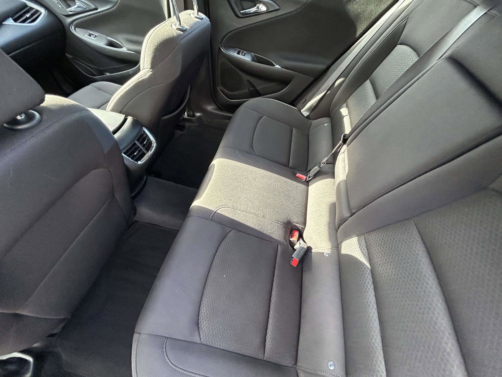 Used 2024 Chevrolet Malibu LT image 11