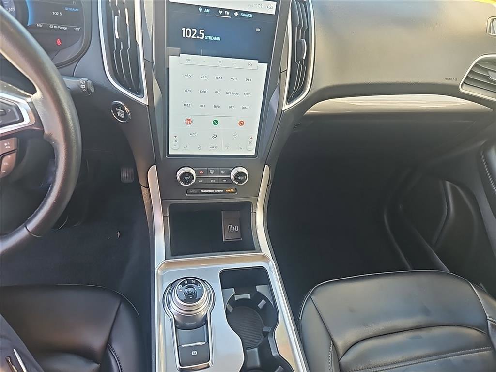 Used 2024 Ford Edge SEL image 16