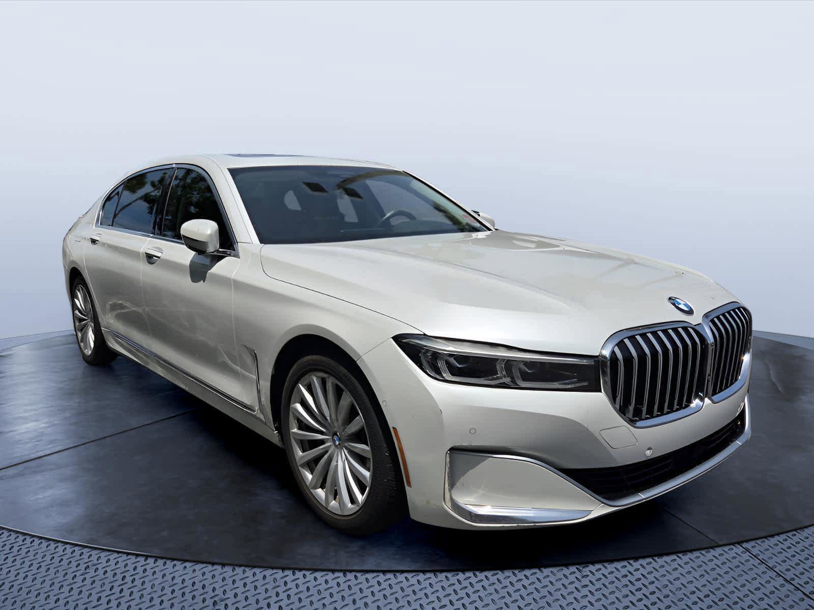 Used 2020 BMW 740i w/ Premium Package RWD image 1