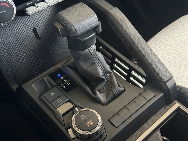 Certified 2025 Toyota 4Runner SR5 AWD/4WD image 20
