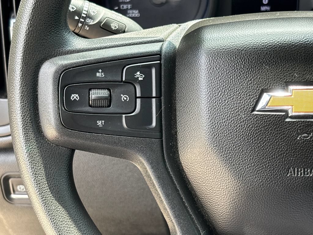 Used 2023 Chevrolet Silverado 1500 Custom RWD image 17