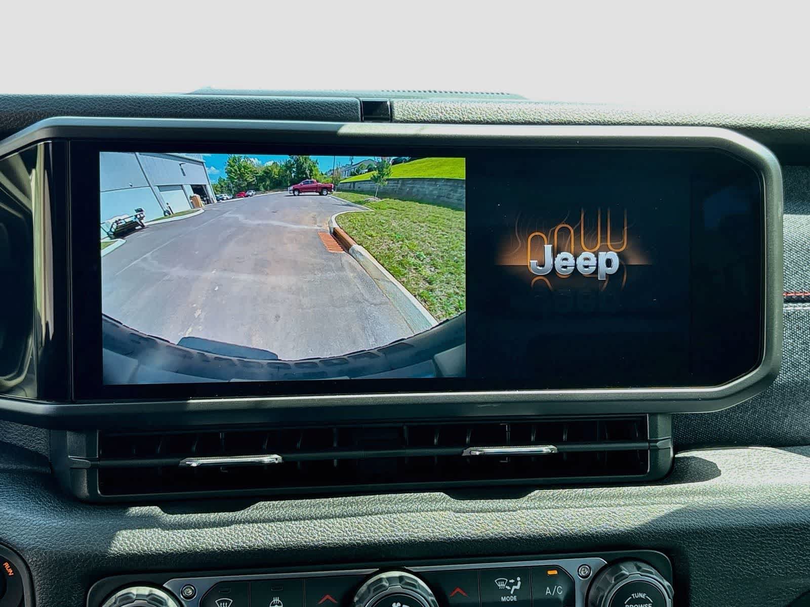 New 2026 Jeep Wrangler Unlimited Sport w/ Dual Top Group AWD/4WD image 13