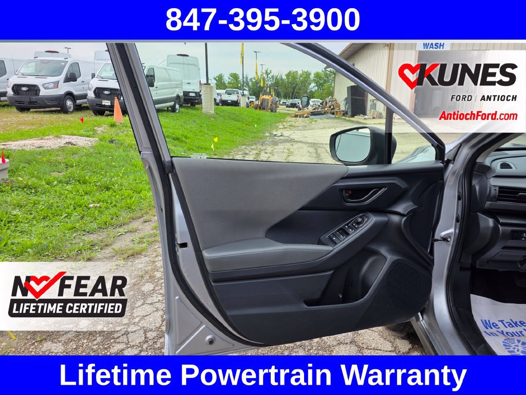 Used 2024 Subaru Crosstrek 2.0i AWD/4WD image 23