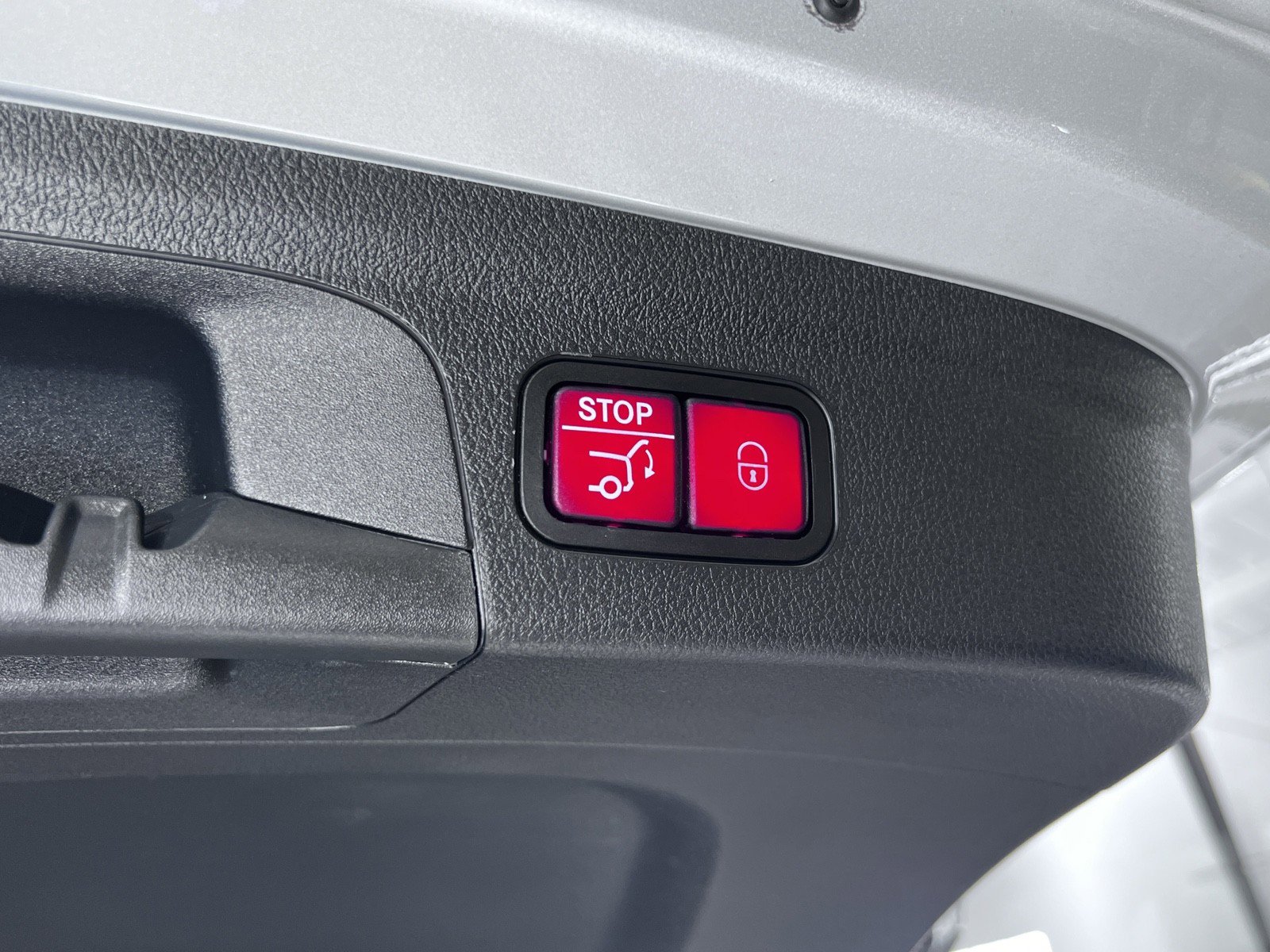 Used 2021 Mercedes-Benz GLE 350 4MATIC w/ 3rd Row Seat Package image 30