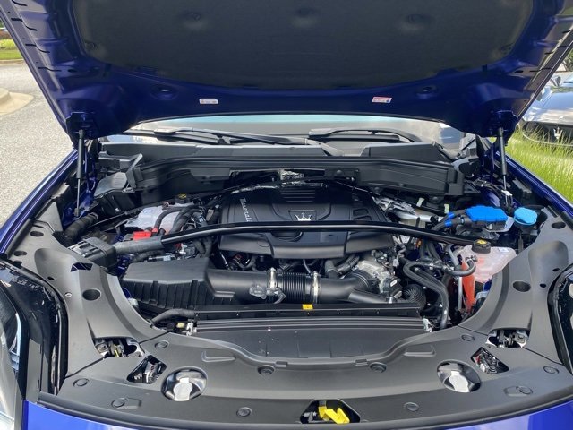 New 2024 Maserati Grecale GT image 10