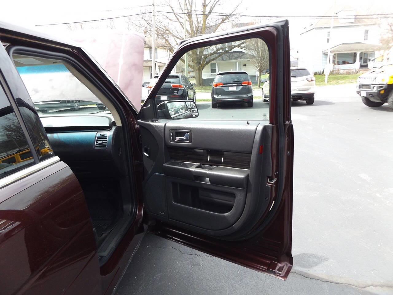 Used 2018 Ford Flex SEL image 27