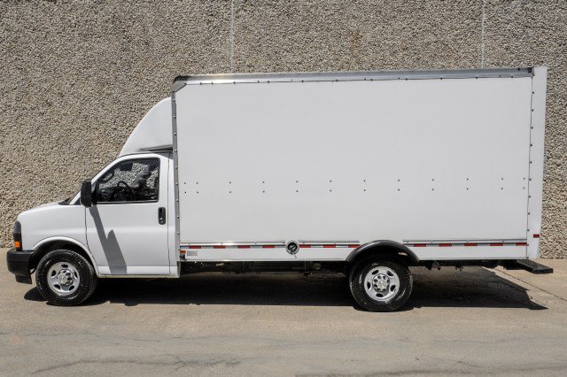 Used 2021 Chevrolet Express 3500 w/ Power Convenience Package RWD image 11