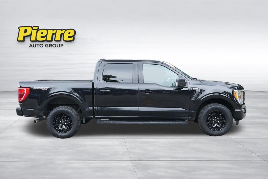 Used 2013 Ford F150 XLT w/ Mid Equipment Group AWD/4WD image 3