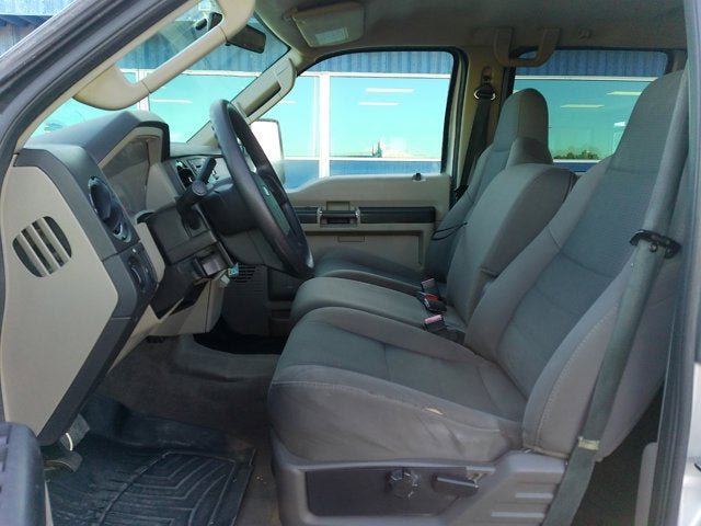 Used 2010 Ford F450 4x4 Crew Cab Super Duty image 9