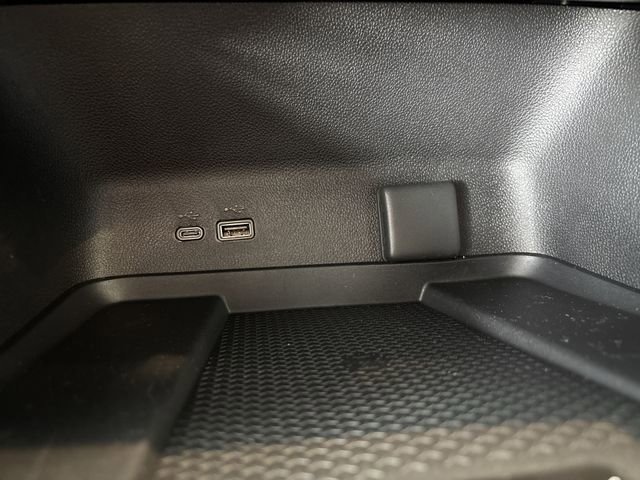 New 2026 Chevrolet Traverse High Country image 33