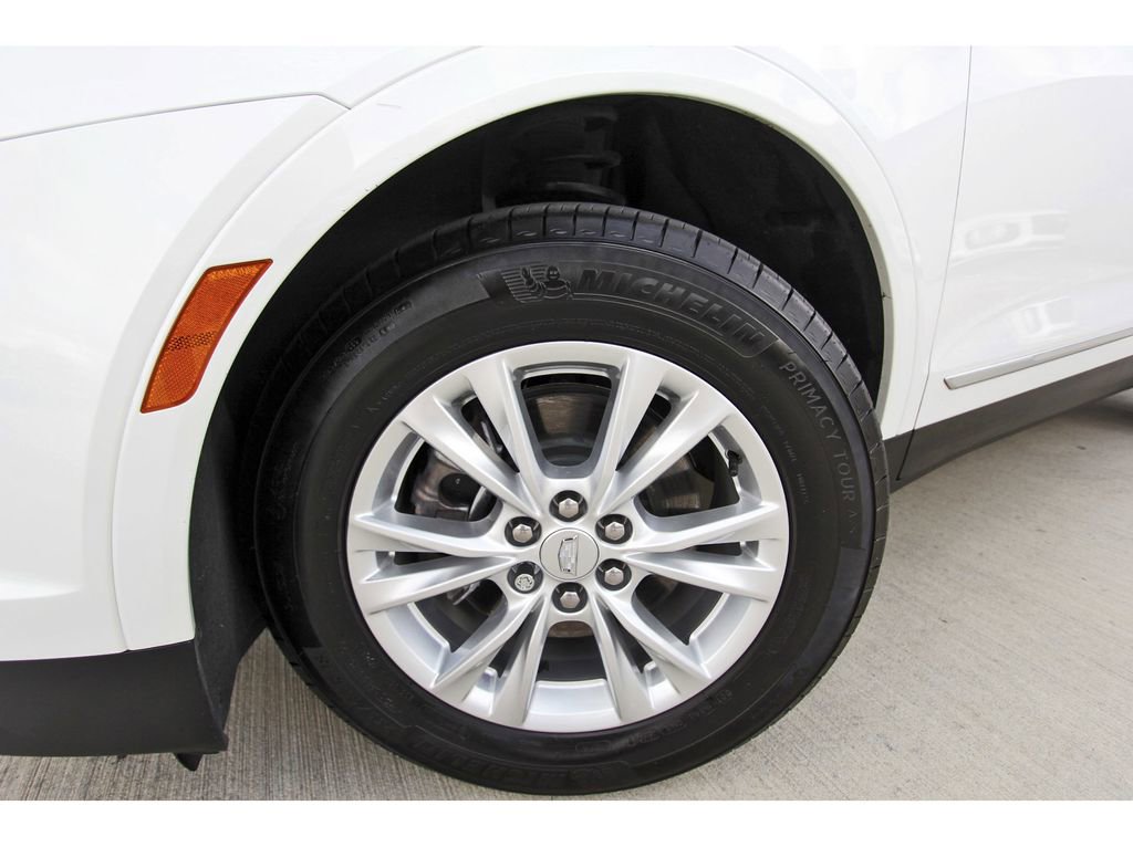 Certified 2025 Cadillac XT5 Luxury image 31