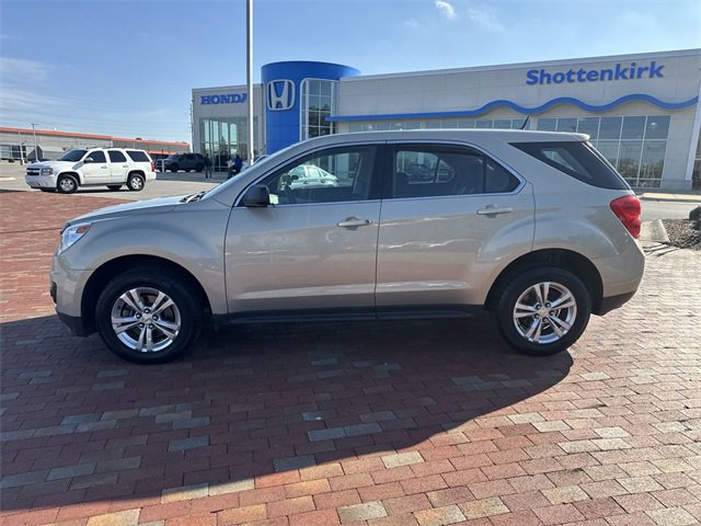 Used 2011 Chevrolet Equinox LS image 33