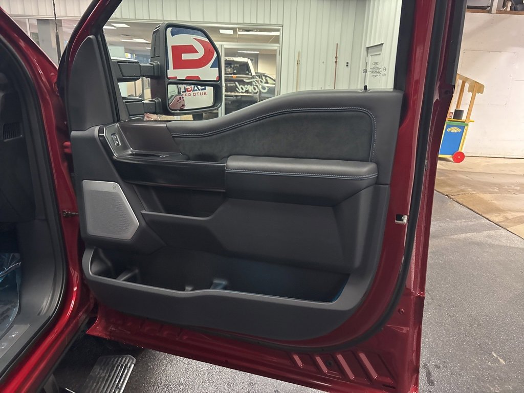 New 2026 Ford F350 Platinum image 38