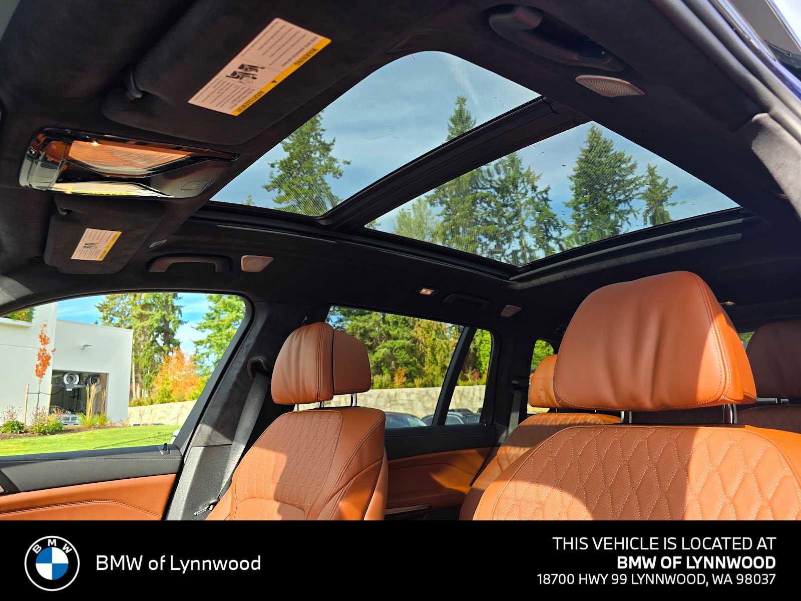 New 2026 BMW X7 M60i image 23