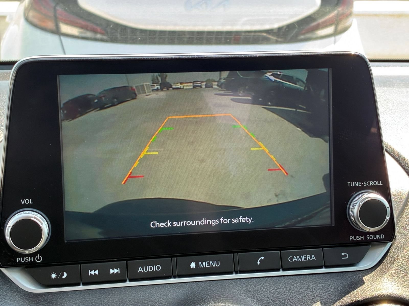 Used 2025 Nissan Sentra SV FWD image 22