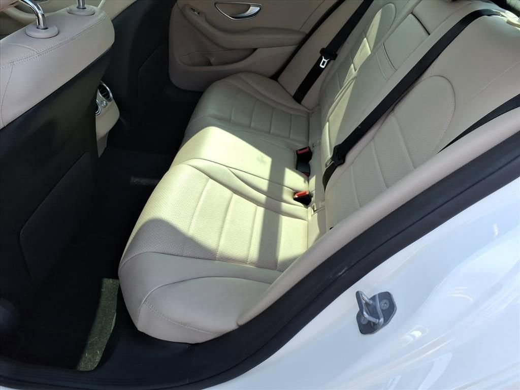 Used 2019 Mercedes-Benz C 300 Sedan image 6