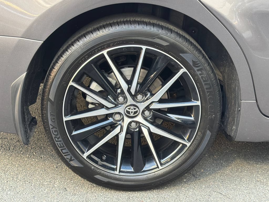 Used 2024 Toyota Camry SE FWD image 7