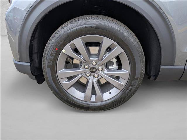 New 2026 Ford Explorer Active w/ Active Comfort Package AWD/4WD image 10