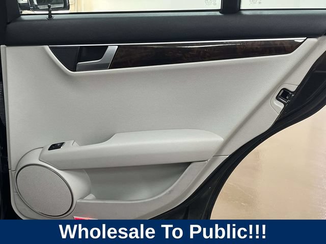 Used 2013 Mercedes-Benz C 250 Sedan image 24