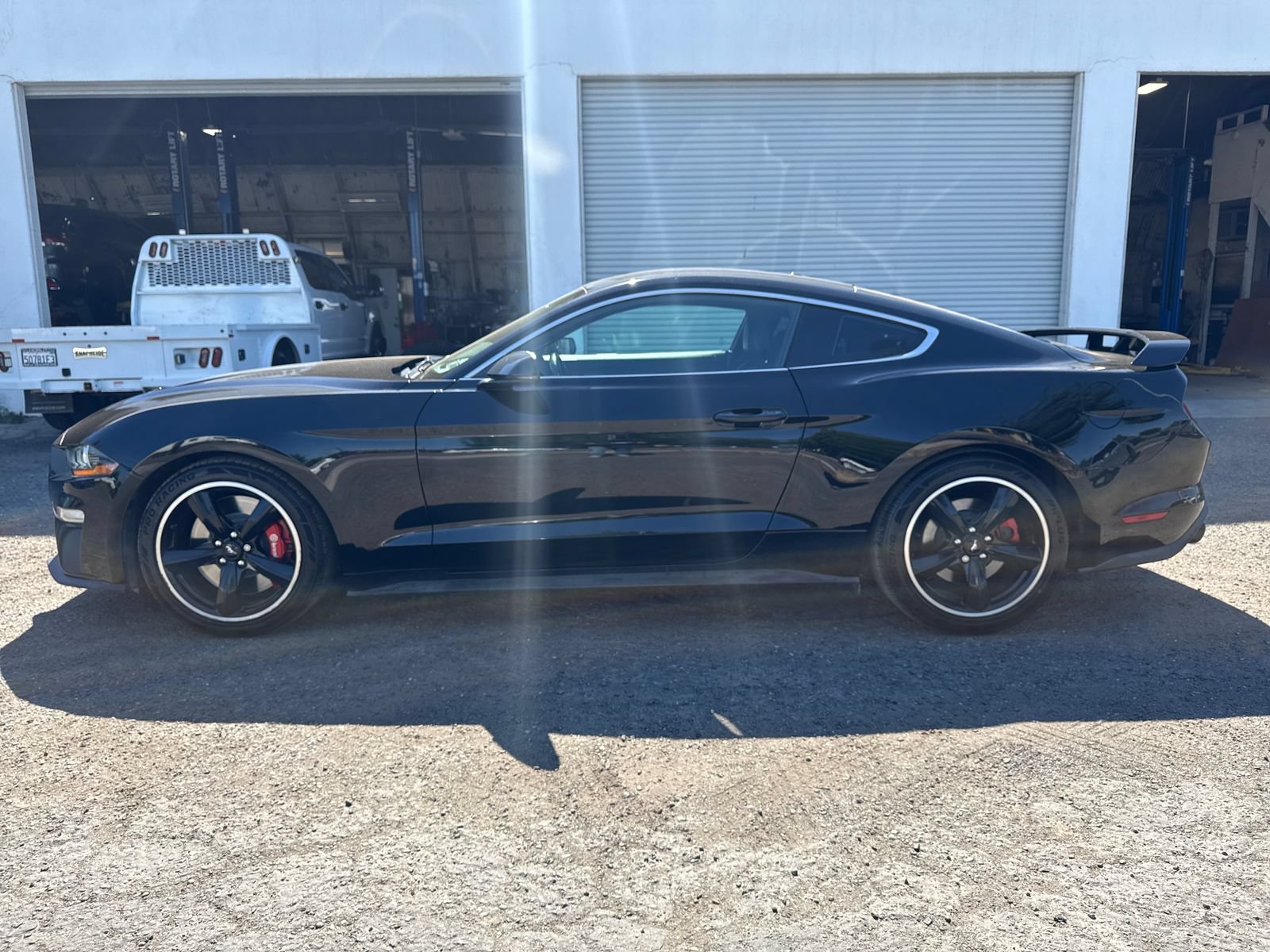 Used 2019 Ford Mustang Bullitt w/ Bullitt Electronics Package RWD image 2