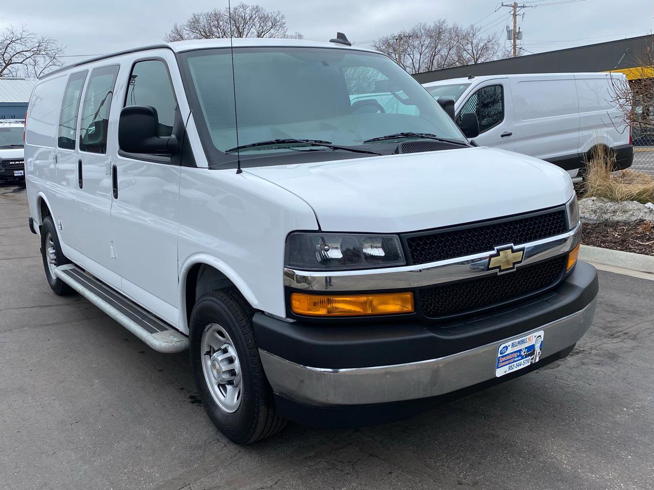 Used 2024 Chevrolet Express 2500 w/ Driver Convenience Package image 3