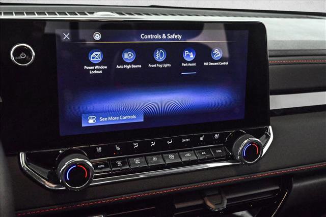 Used 2023 Chevrolet Colorado Z71 w/ Z71 Convenience Package 2 image 15