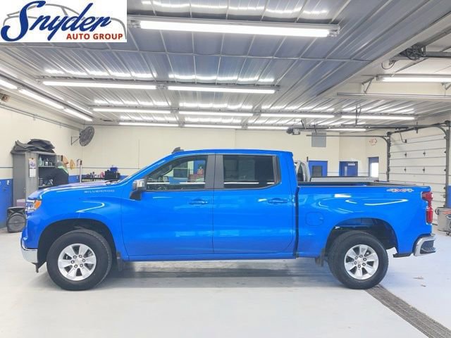 Used 2025 Chevrolet Silverado 1500 LT image 1