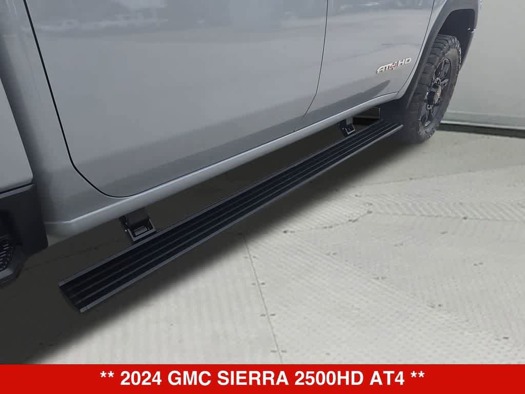 Used 2024 GMC Sierra 2500 AT4 w/ AT4 Premium Plus Package AWD/4WD image 41