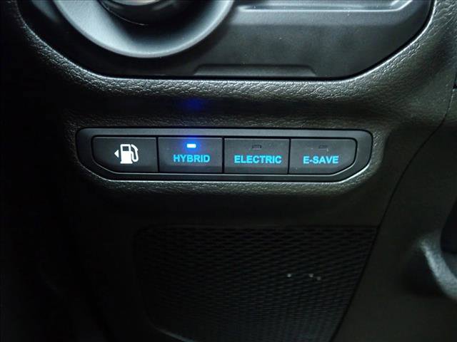 Used 2023 Jeep Wrangler Unlimited w/ Cold Weather Group AWD/4WD image 24