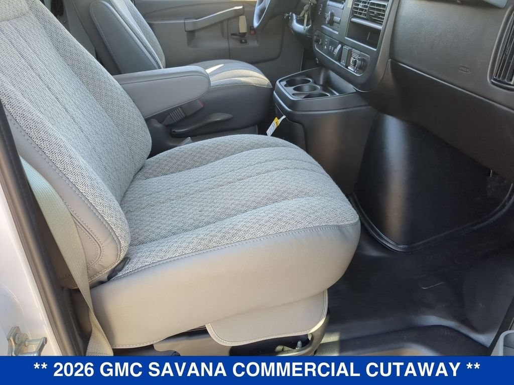 New 2026 GMC Savana 3500 w/ Power Convenience Package RWD image 17