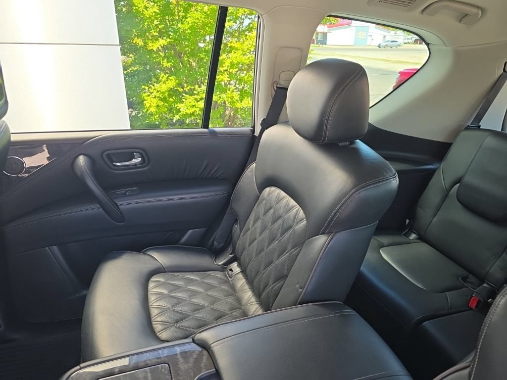 Used 2023 Nissan Armada Platinum w/ Captain's Chairs Package AWD/4WD image 35