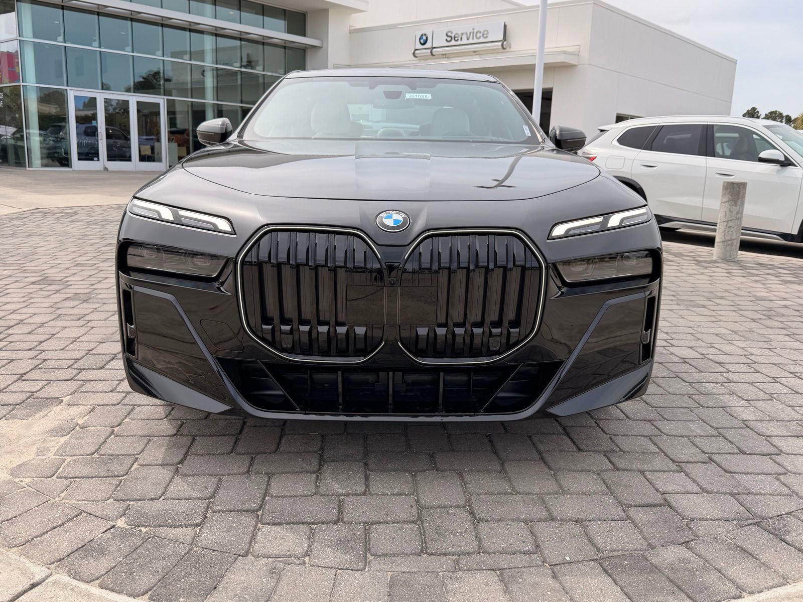 New 2026 BMW 740i RWD image 6