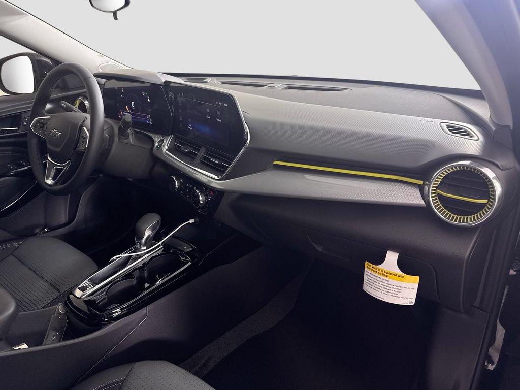 New 2026 Chevrolet Trax LT w/ Midnight Edition FWD image 28